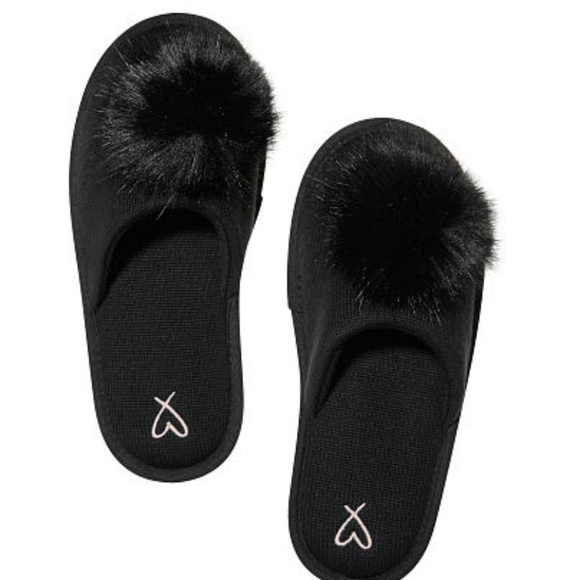 Sale Victoria S Secret Pom Pom House Slippers Med Nwt